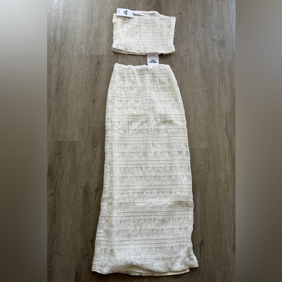 NWT 2-Piece Skirt Set - Picture 5 of 6